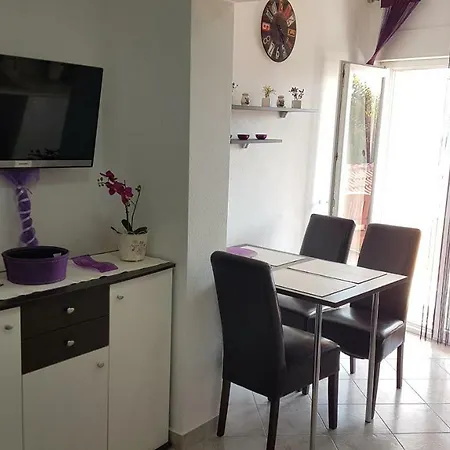Lavanda House *