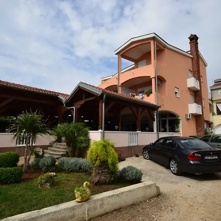 Lavanda House Apartman Turanj